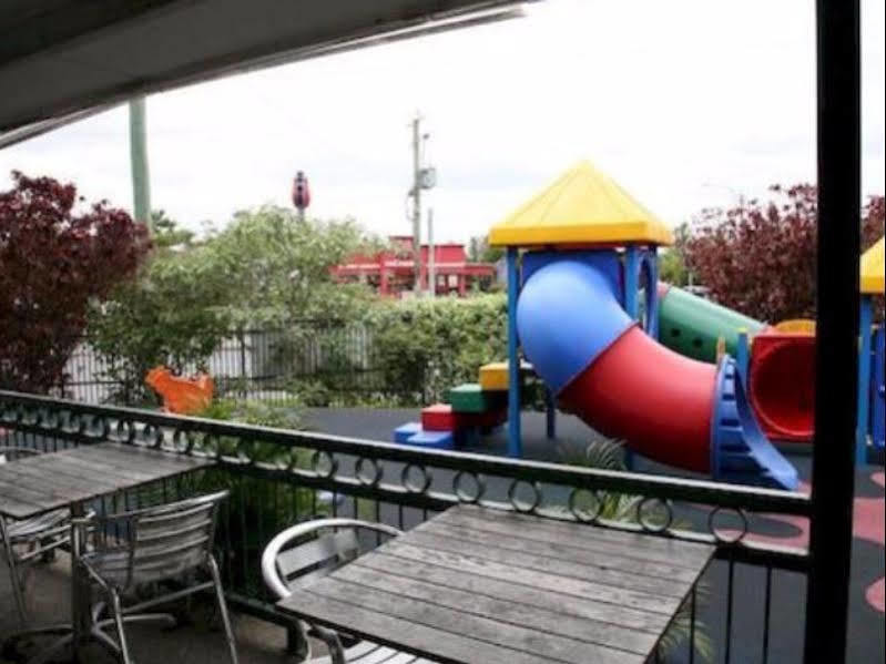 Meadowbrook Hotel Brisbane Loganlea Exterior foto